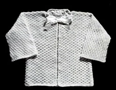 Baby Sacque Pattern | 6 Months